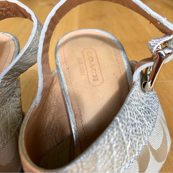 Coach monogram pale gold leather and canvas wedge heeled sandals - Picture 3 of 6